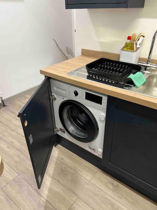 2 Bed Ground Floor Apartment, Sleeps 4 With Free Parking Harrogate Exteriér fotografie