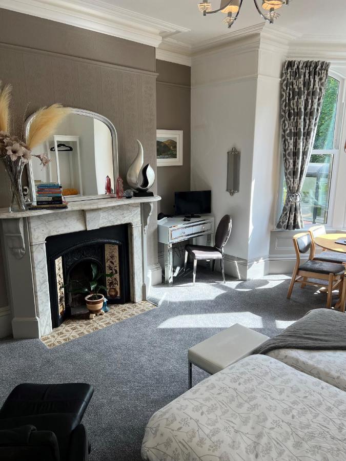 2 Bed Ground Floor Apartment, Sleeps 4 With Free Parking Harrogate Exteriér fotografie