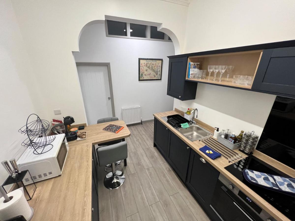 2 Bed Ground Floor Apartment, Sleeps 4 With Free Parking Harrogate Exteriér fotografie